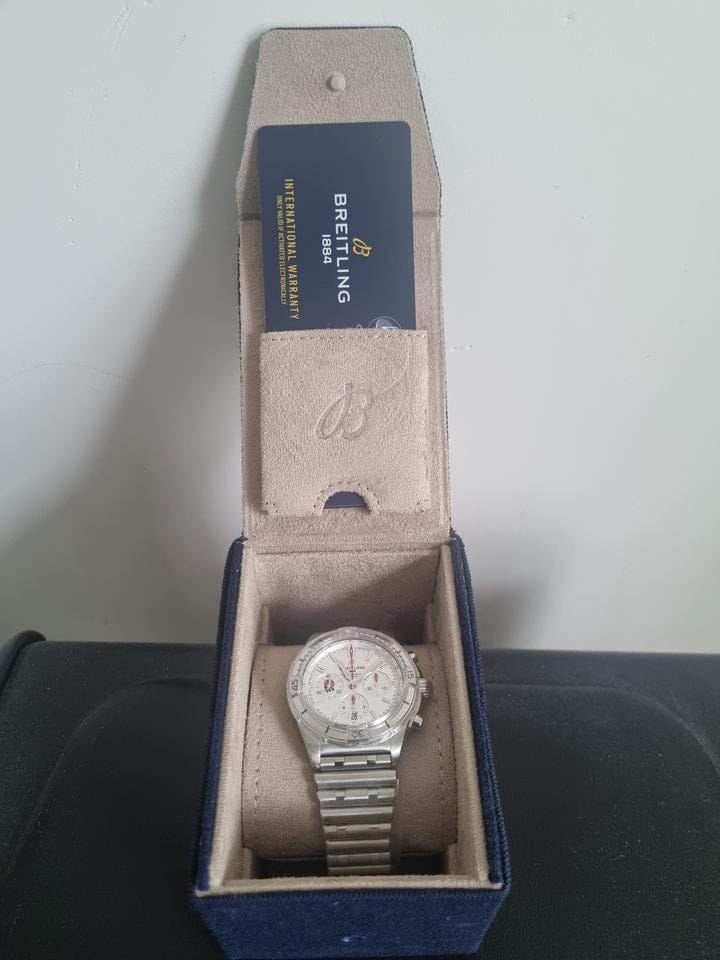 Breitling Chronomat 42 B01 42 Six Nations England Brand New never worn limited edition