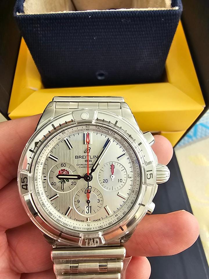 Breitling Chronomat 42 B01 42 Six Nations England Brand New never worn limited edition