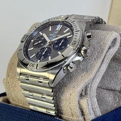Breitling Chronomat 42 B01 42 mm - EB0134101 M1 E1 - TITAN