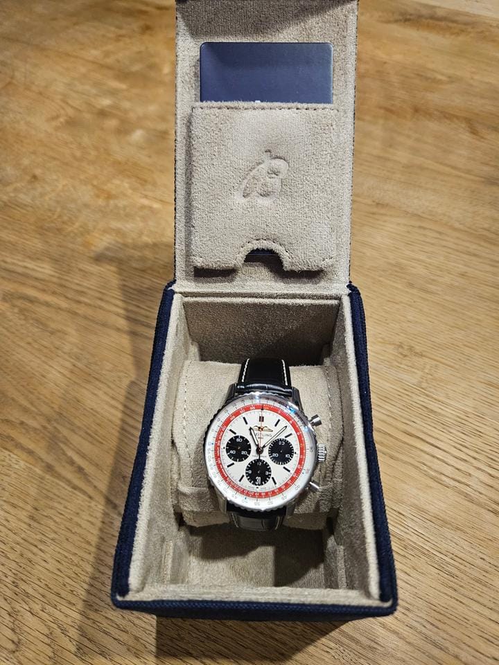 Breitling Navitimer 1 B01 Chronograph Limited Edition One of 747 – Hochzeit getragen Full Set