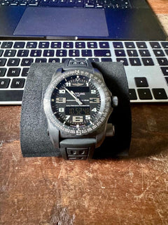 Breitling Emergency Black Full Set ungetragen Service neu Garantie