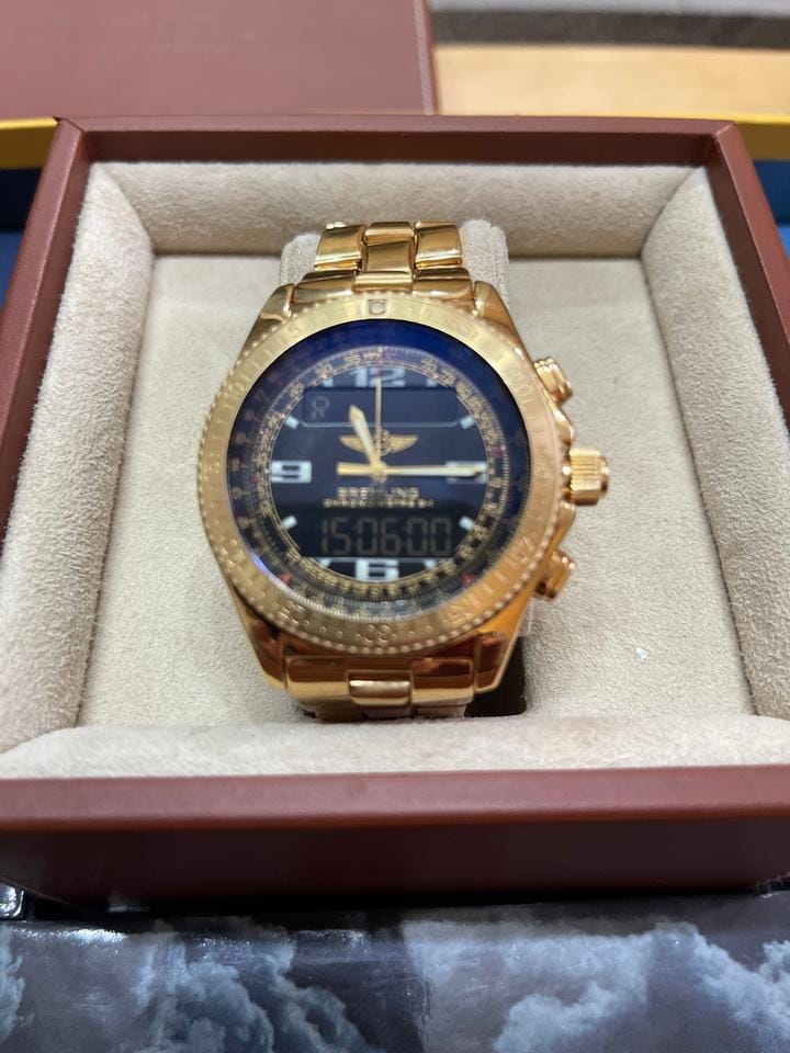 Breitling B-1 B-1 In Gold 750/18 karat - Uhrgehäuse+Armband No020 262g