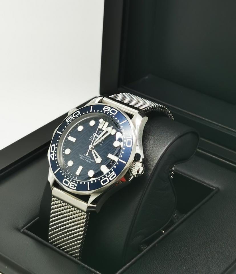 Omega Seamaster Diver 300 Mbasel one Seamaster Diver 300 M James Bond 007 60th Anniversary milan strap 5 years international warranty