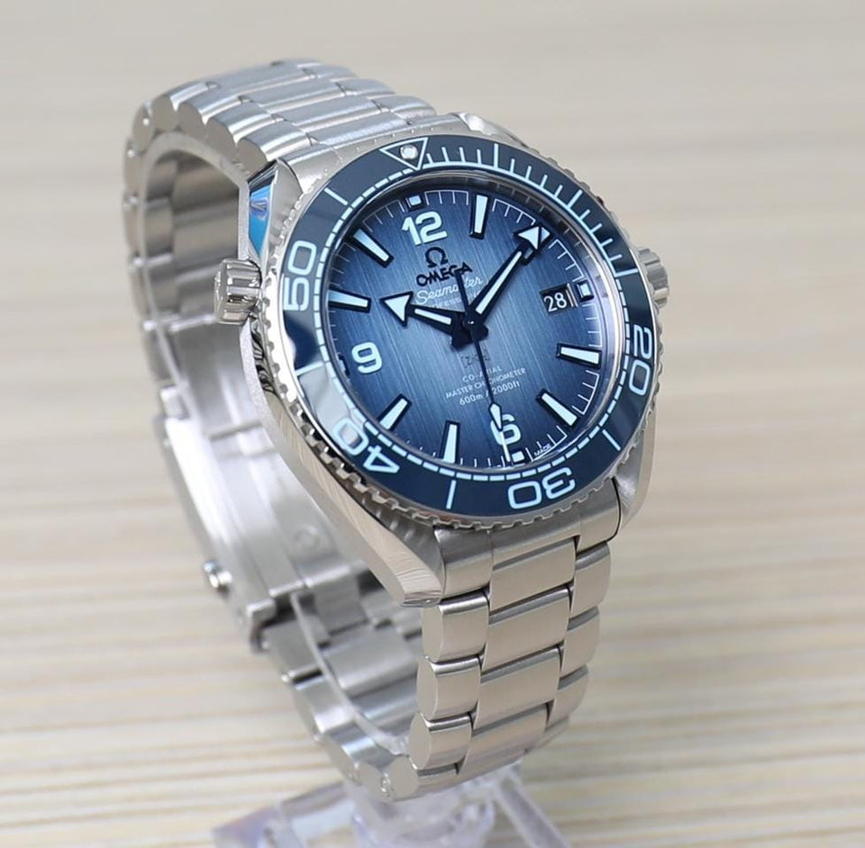 Omega Seamaster Planet Ocean Planet Ocean - Summer Blue - 75th Anniversary - 39.5mm Unworn - Full Set