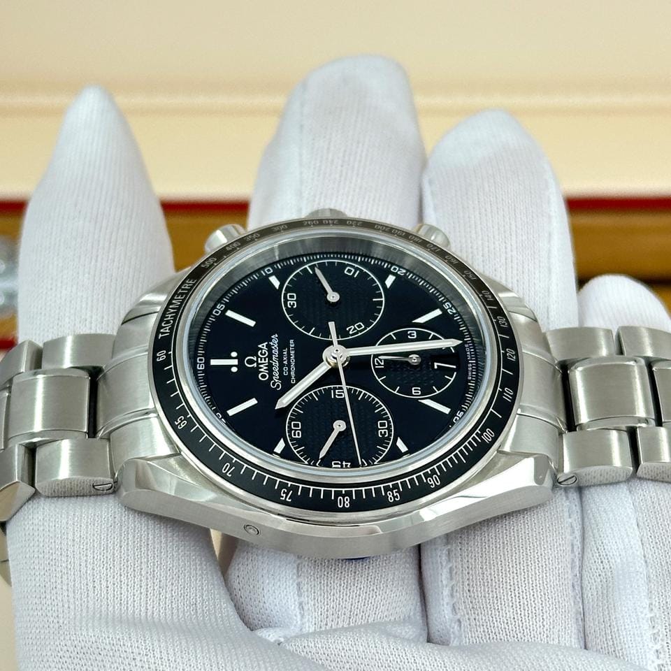 Omega Speedmaster Racing Unworn 2026 / 326.30.40.50.01.001