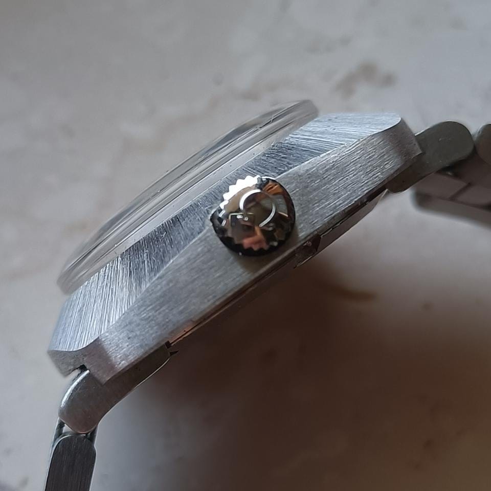Omega Genève