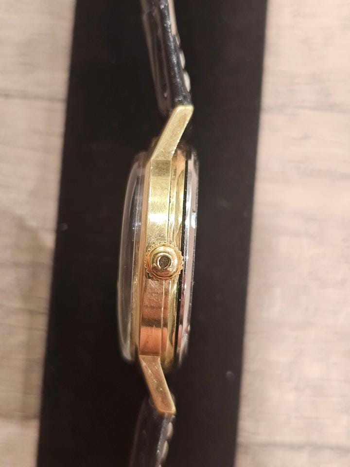 Omega Genève