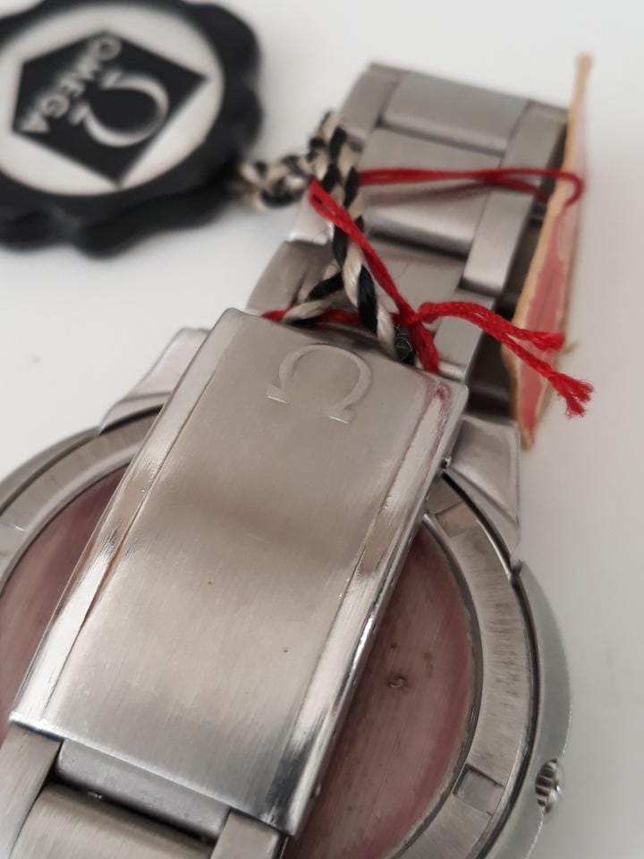 Omega Genève