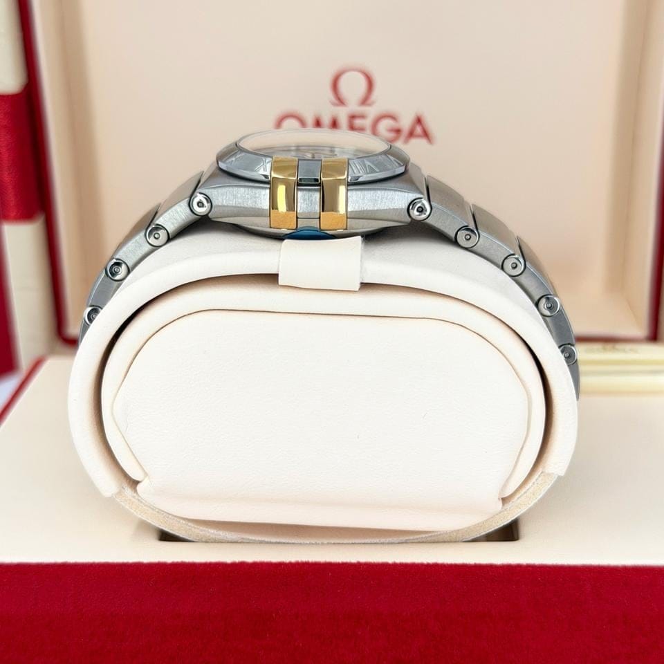 Omega Constellation