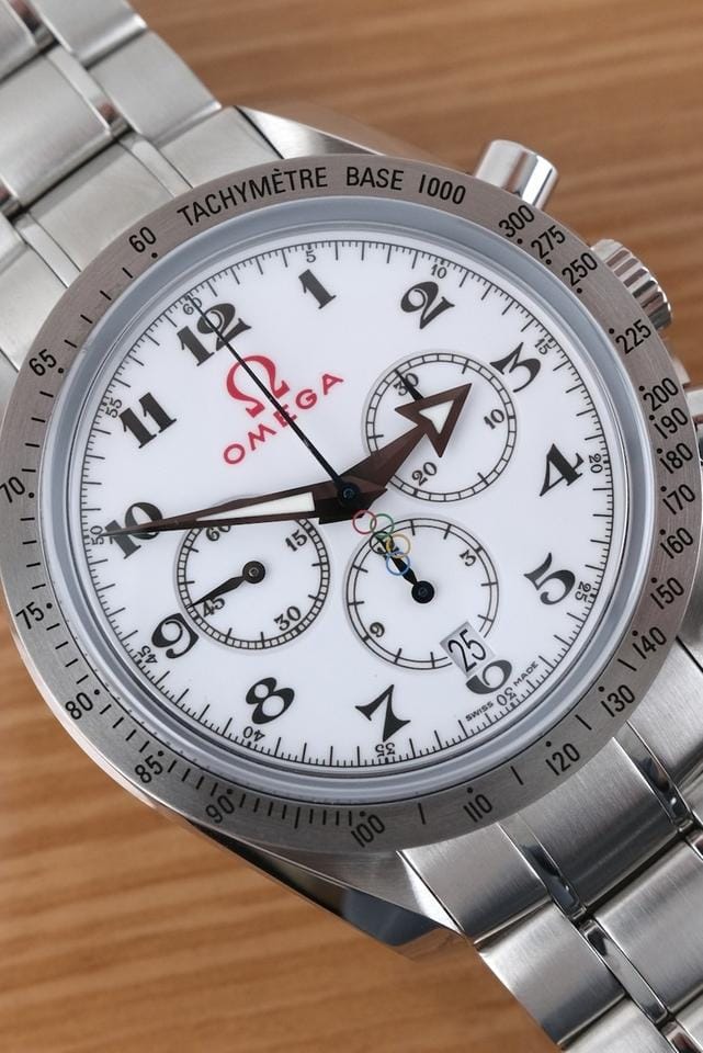 Omega Speedmaster Broad Arrow Olympic 32110425004001 Original Papiere + Box 99% NEW 2022