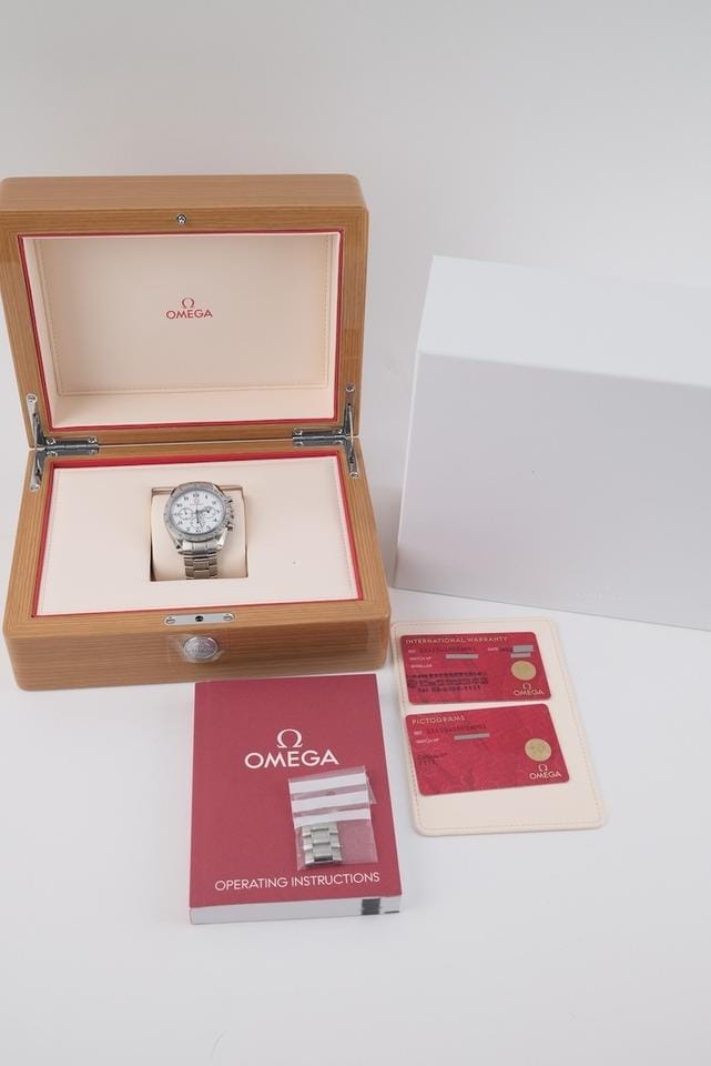 Omega Speedmaster Broad Arrow Olympic 32110425004001 Original Papiere + Box 99% NEW 2022