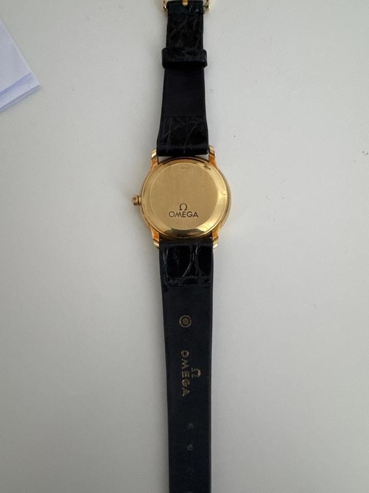 Omega De Ville Prestige Chronometer Vendo questo elegante Omega De Ville Automatic Chronometer c