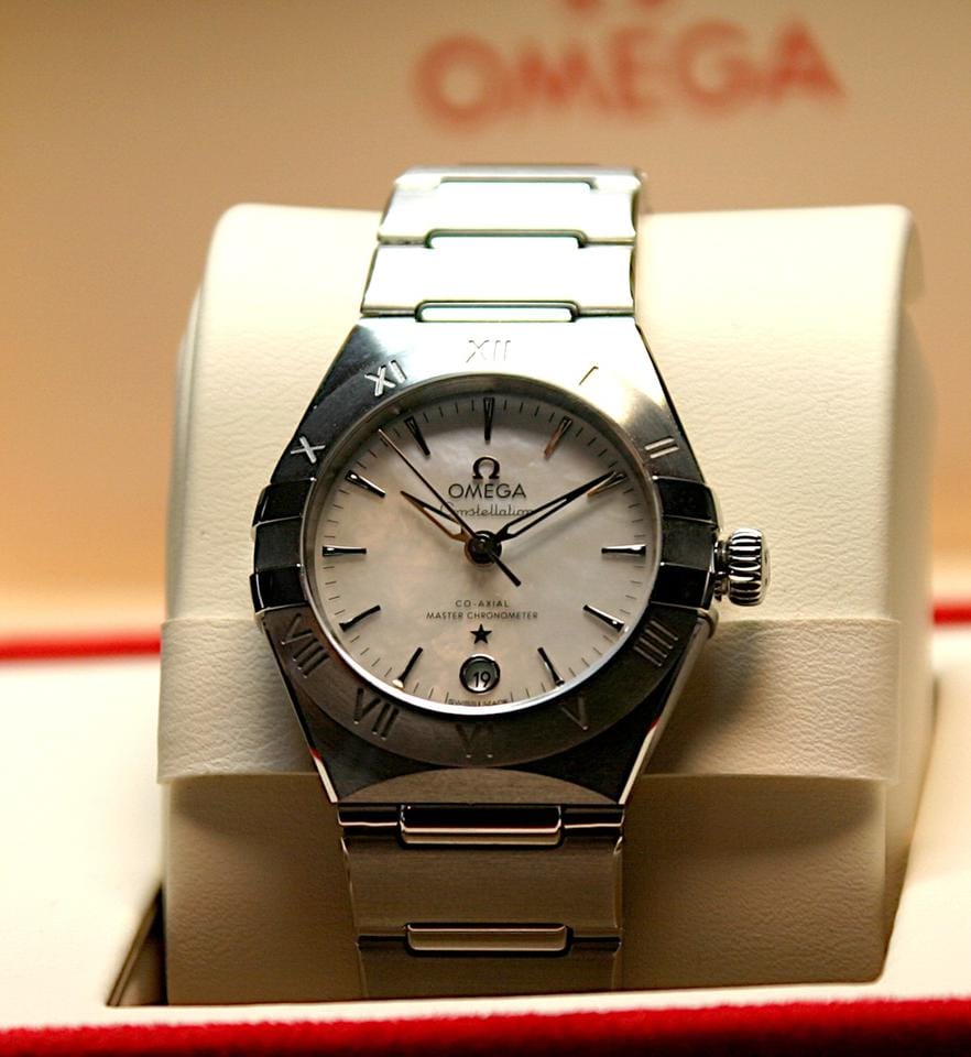 Omega Constellation Master Chronometer Manhattan