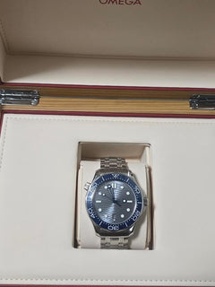 Omega Seamaster Diver 300 MJames bond sea Master. 2 year Omega warranty. Pristine