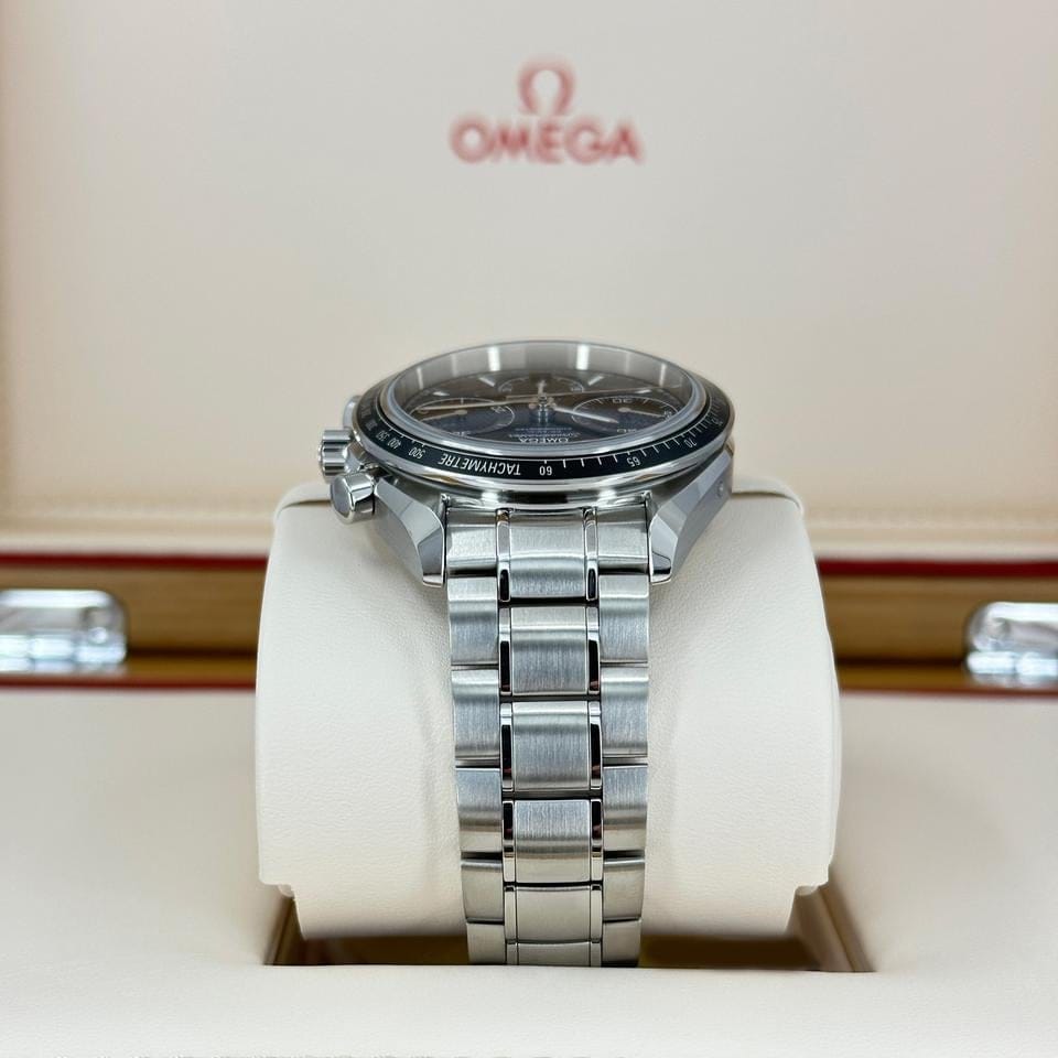 Omega Speedmaster Racing Unworn 2026 Speedmaster Racing Co-Axial Chronograph 326.30.40.50.01.001 box and papers