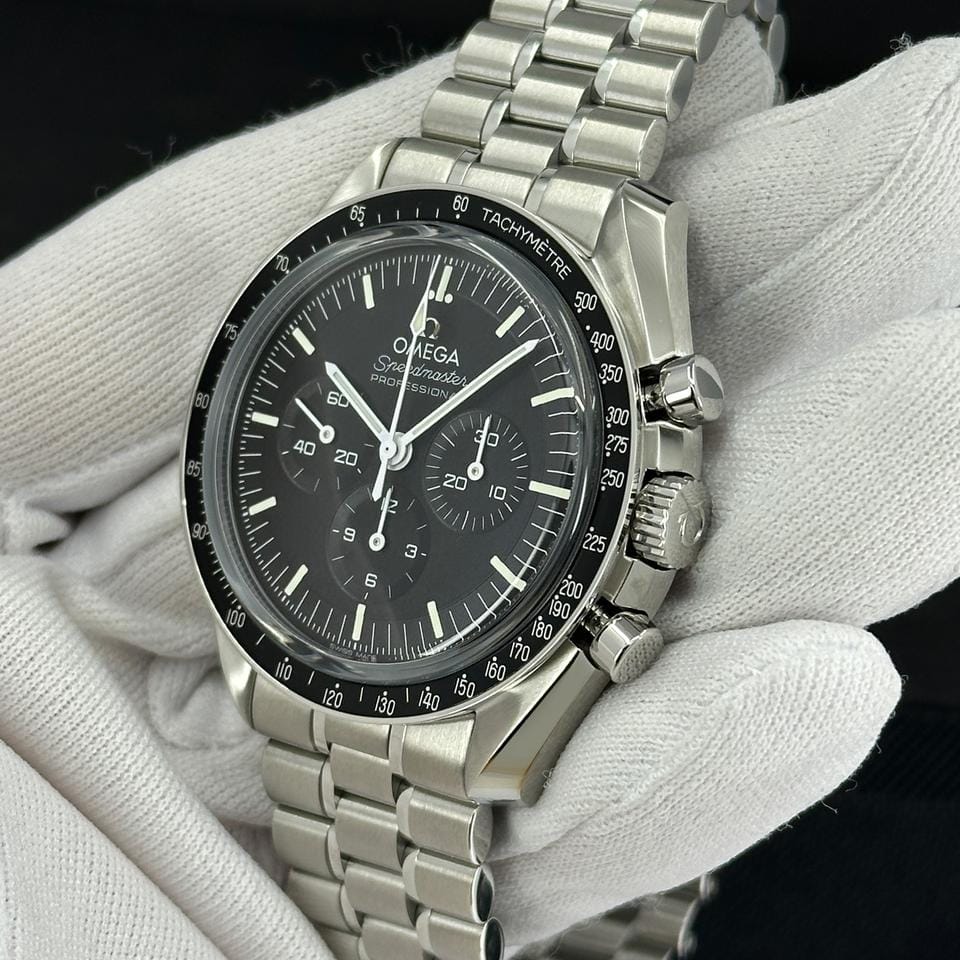 Omega Speedmaster Professional Moonwatch Unworn 2026 / 310.30.42.50.01.002