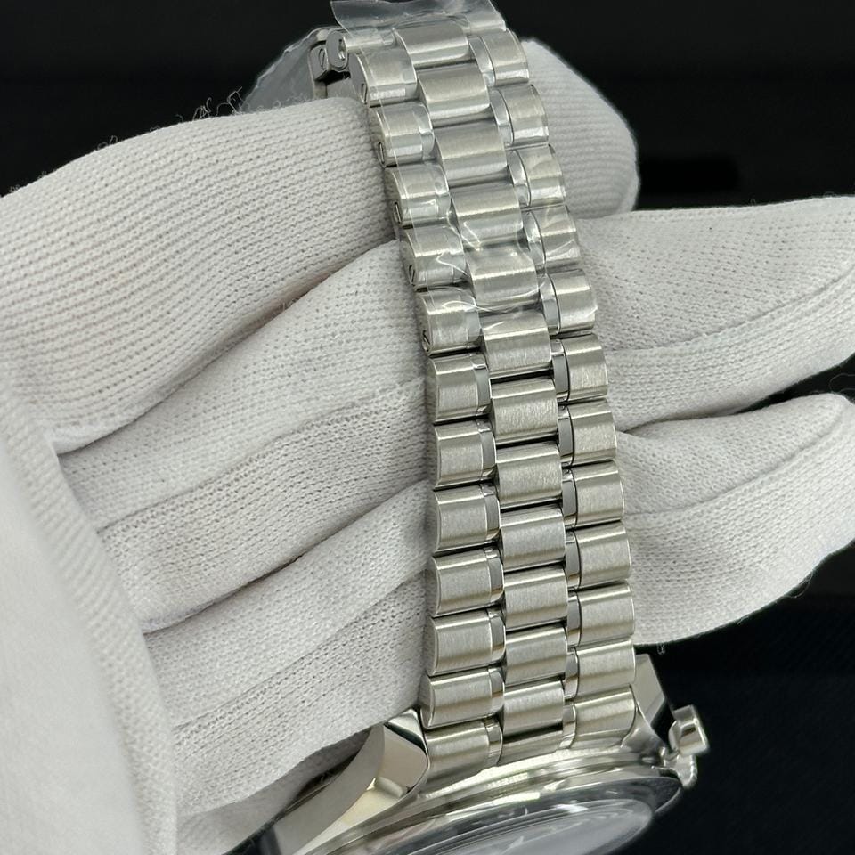 Omega Speedmaster Professional Moonwatch Unworn 2026 / 310.30.42.50.01.002