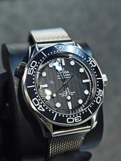 Omega Seamaster Diver 300 MBasel one Seamaster Diver 300m Black dial milan strap 5 years international warranty
