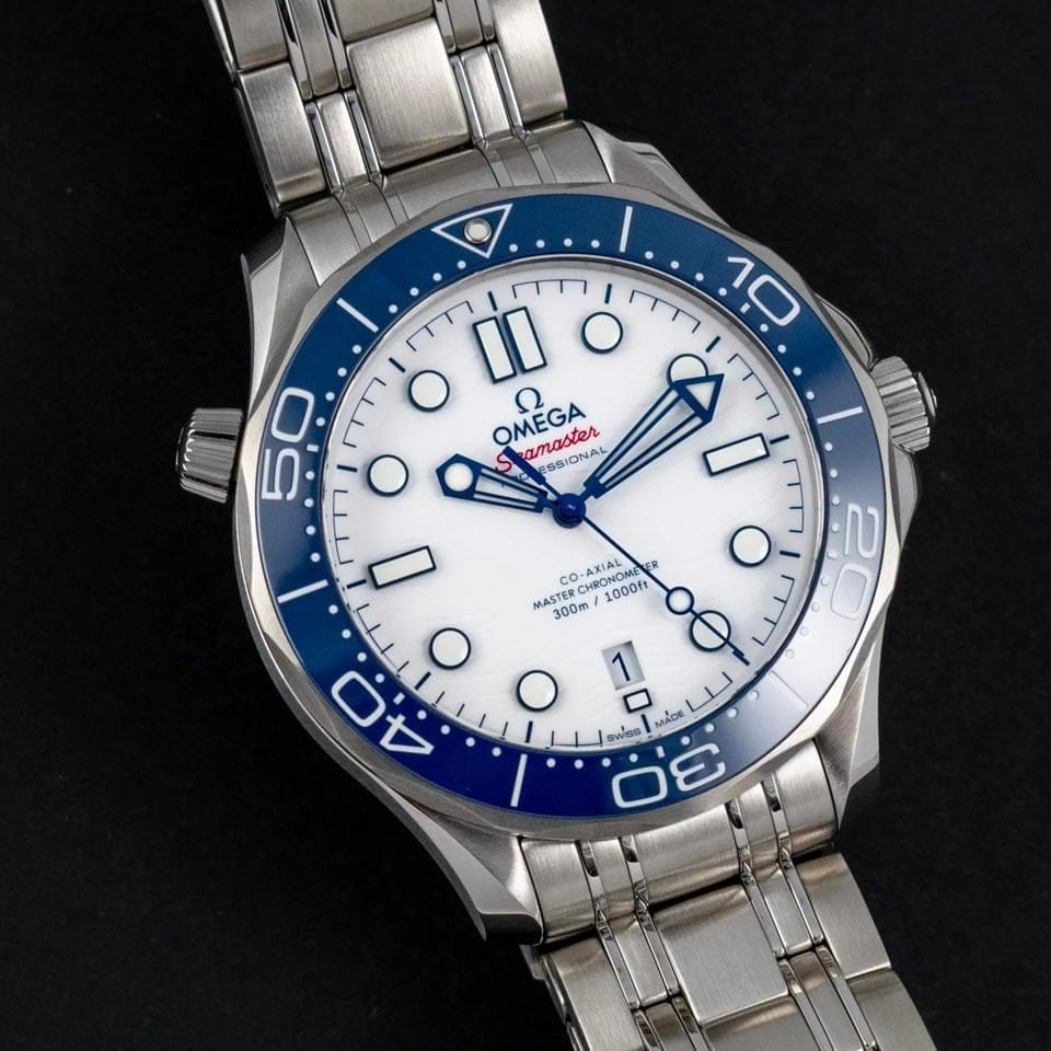 Omega Seamaster Diver 300 MCo-Axial Master Chronometer "Tokyo 2020"