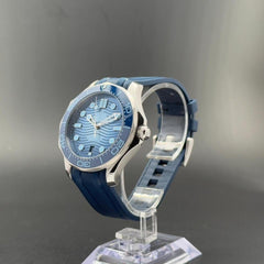 Omega Seamaster Diver 300 MCo-axial Summer Blue Seamaster New and Unworn II Fullset
