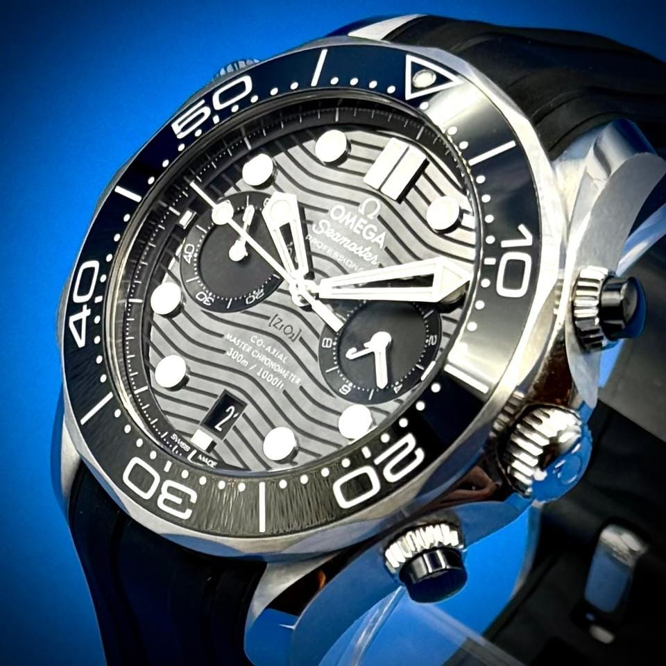 Omega Seamaster Diver 300 MChronograph 2025 Full Set