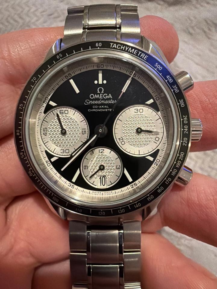 Omega Speedmaster Racing2025 - NOVO - 40mm Garantia internacional até dez2029