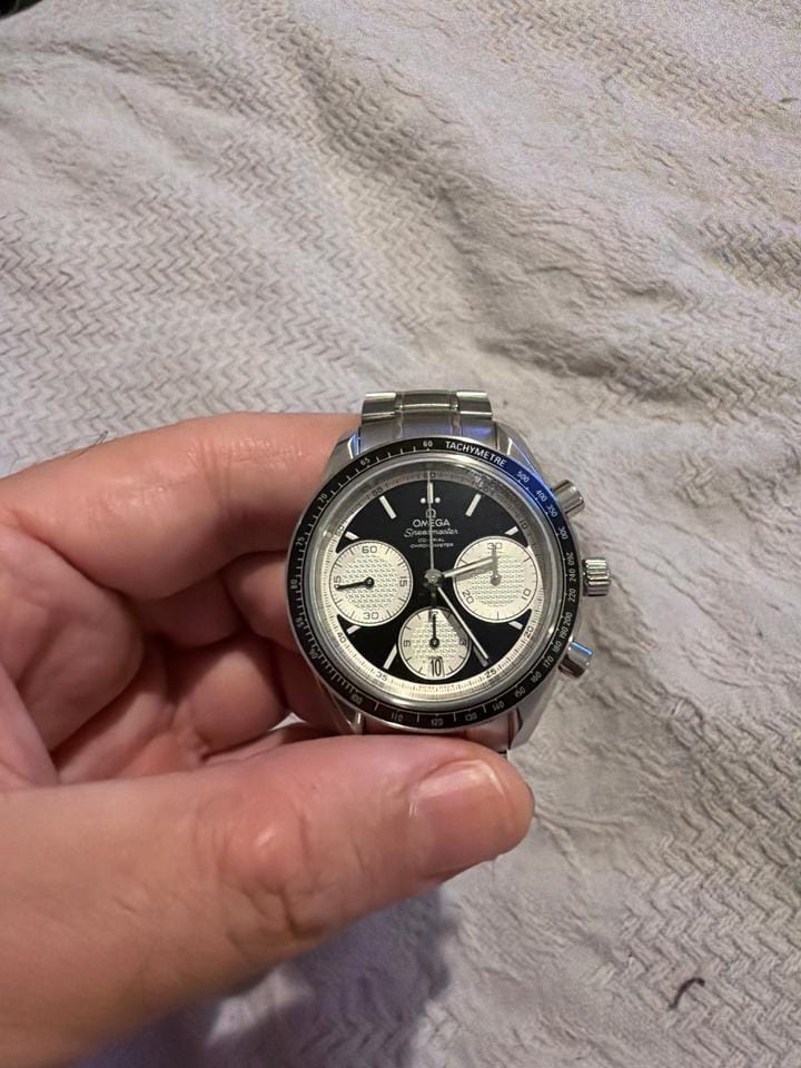 Omega Speedmaster Racing2025 - NOVO - 40mm Garantia internacional até dez2029