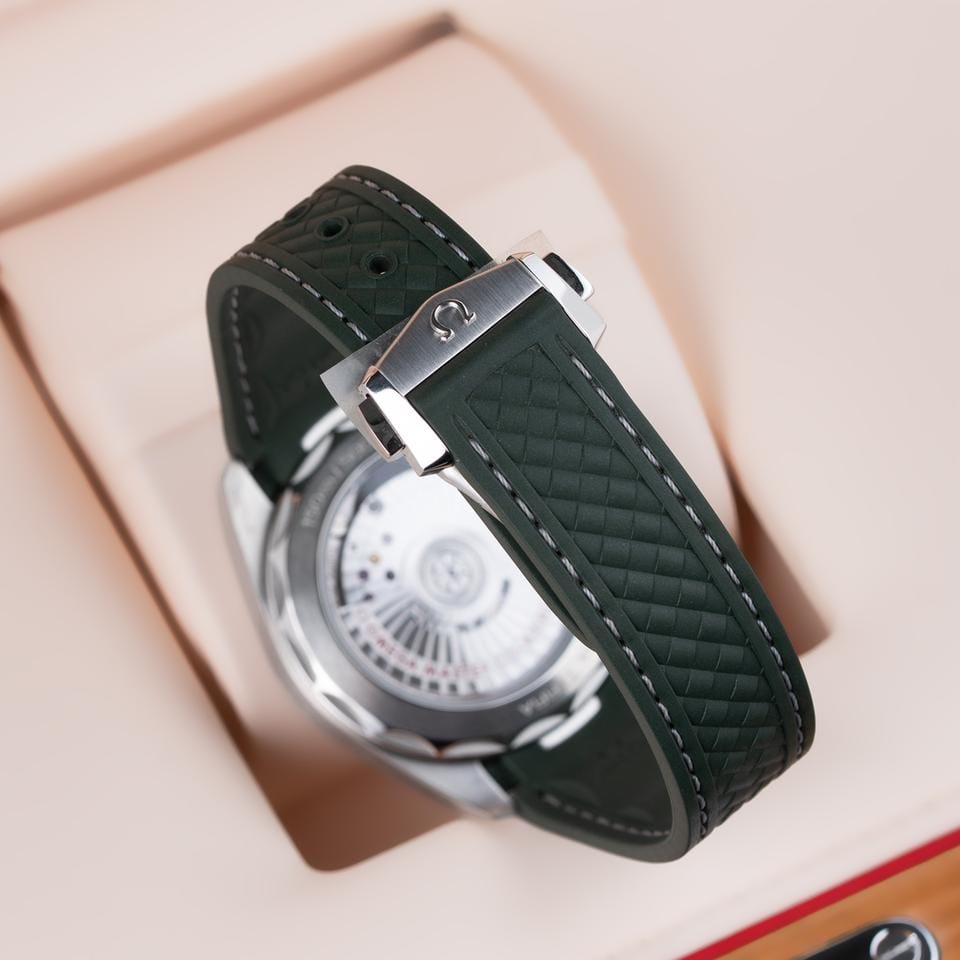 Omega Seamaster Aqua Terra NEW 2026 Seamaster Aqua Terra 38mm Olive Green 220.12.38.20.10.001