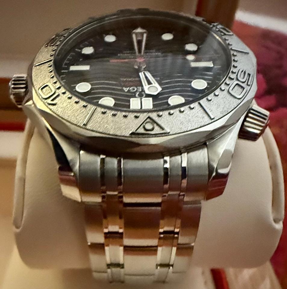 Omega Seamaster Diver 300 MMaster Chronometer Diver Nekton Omega Seamaster Diver 300 M Nekton Edition. Brand new unworn