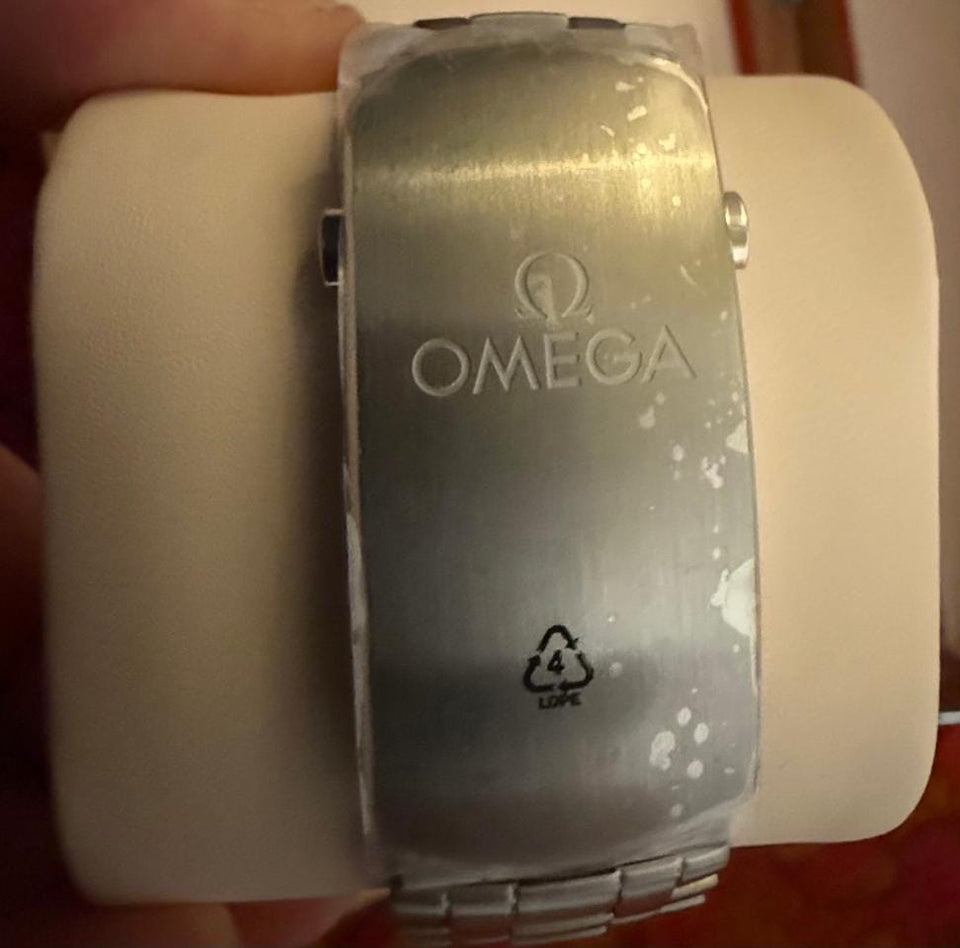 Omega Seamaster Diver 300 MMaster Chronometer Diver Nekton Omega Seamaster Diver 300 M Nekton Edition. Brand new unworn