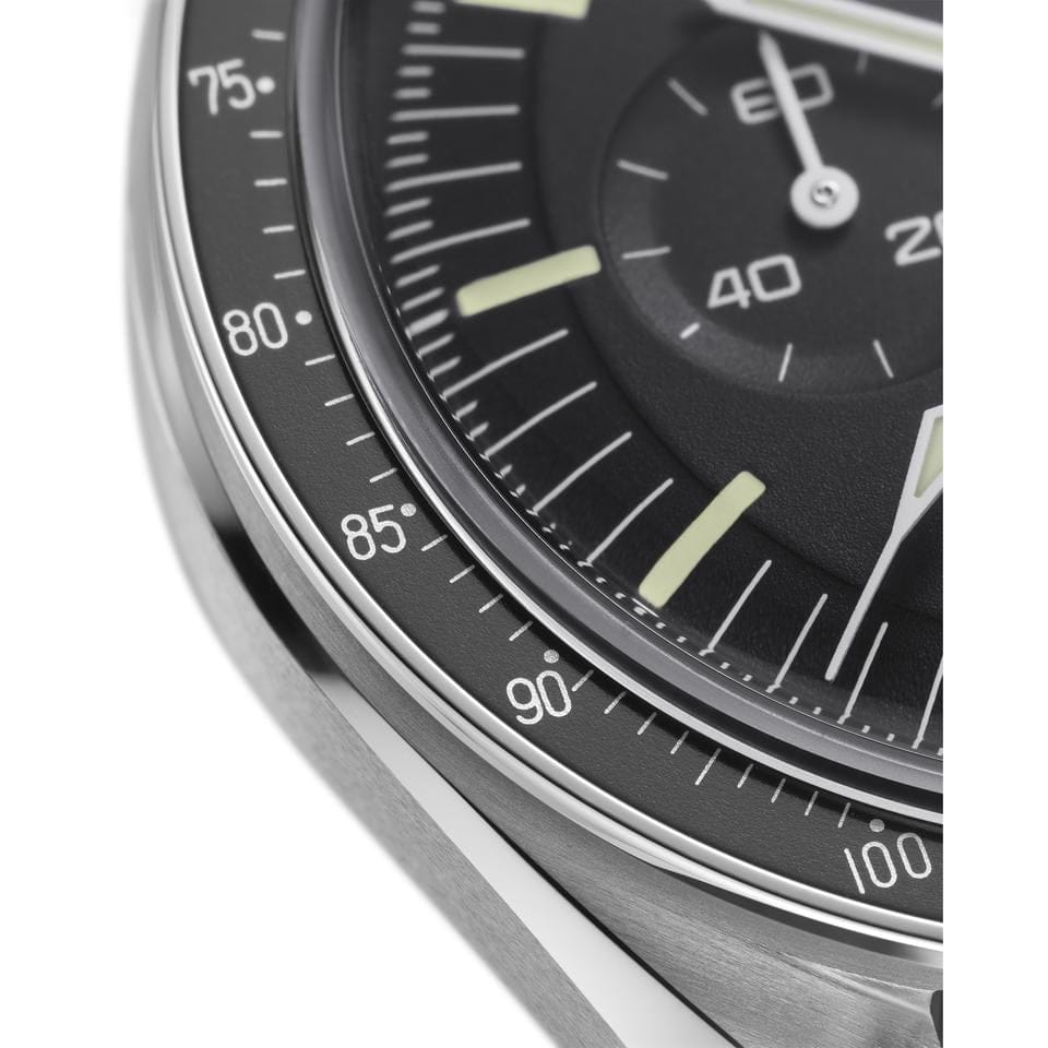Omega Speedmaster Professional Moonwatch42 mm - 310.32.42.50.01.001 steel on coated nylon fabric strap