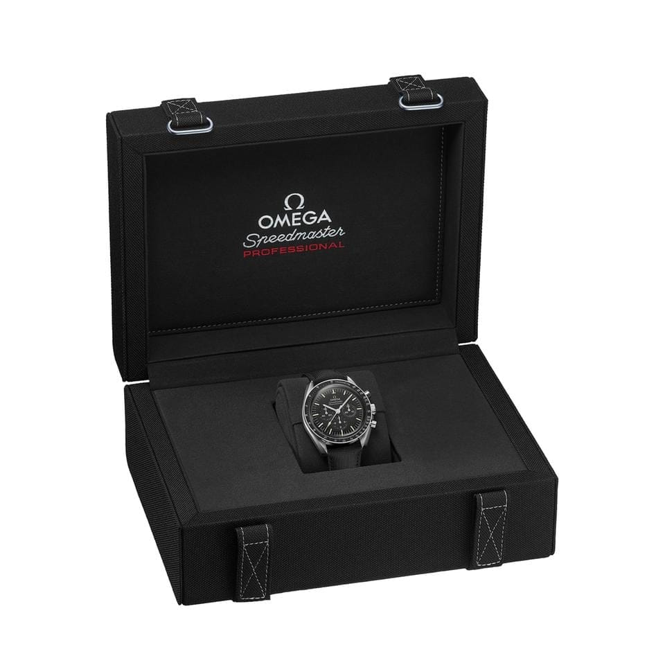 Omega Speedmaster Professional Moonwatch42 mm - 310.32.42.50.01.001 steel on coated nylon fabric strap