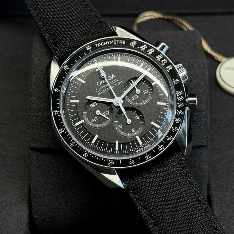 Omega Speedmaster Professional Moonwatch Unworn 2026 / 310.32.42.50.01.001