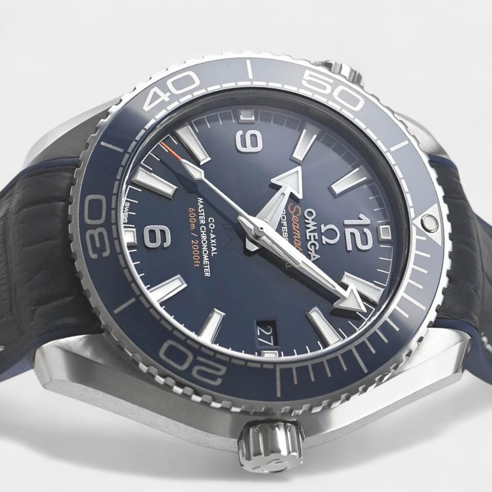 Omega Seamaster Planet Ocean Steel / 39.5 mm / Box&Papers / 215.33.40.20.03.001