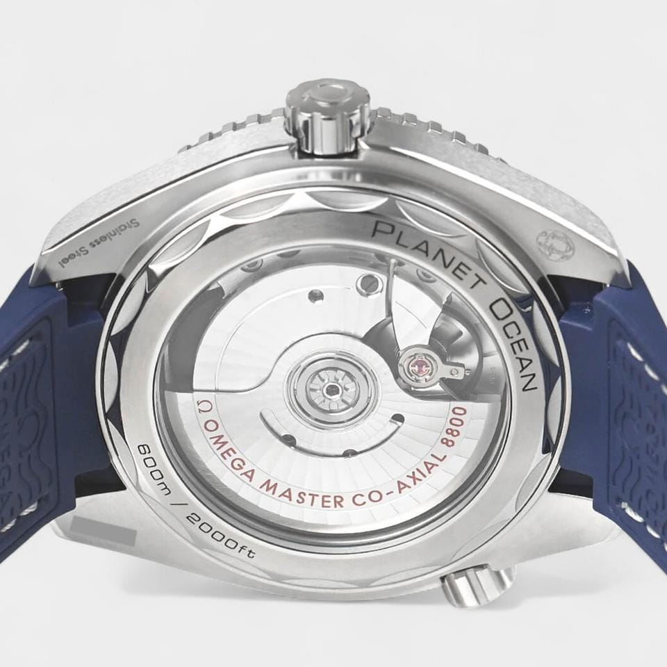 Omega Seamaster Planet Ocean Steel / 39.5 mm / Box&Papers / 215.33.40.20.03.001