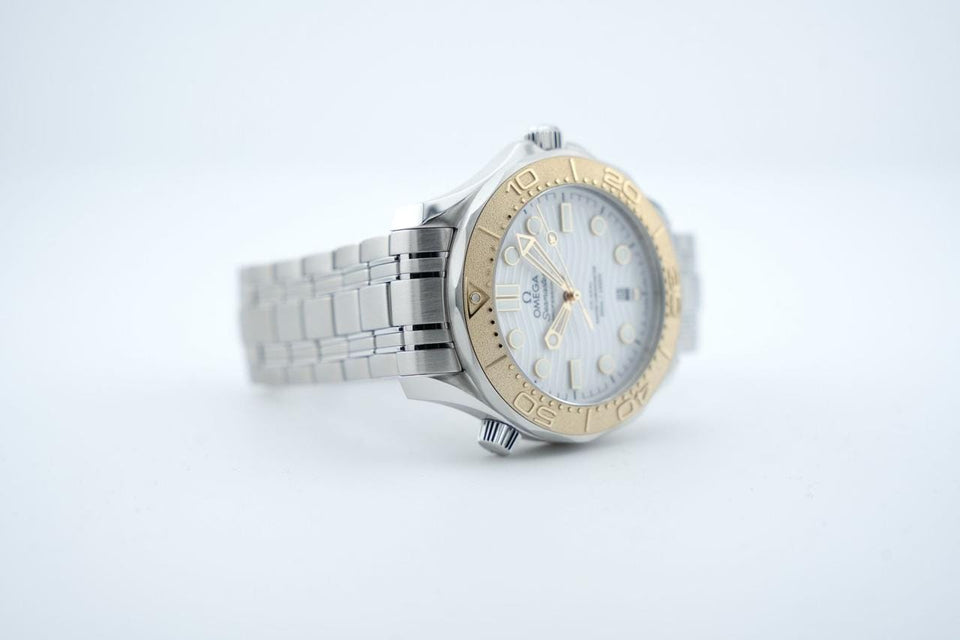 Omega Seamaster Diver 300 MParis 2024 - With Box And Papers - Unworn - 522.21.42.20.04.001 2023