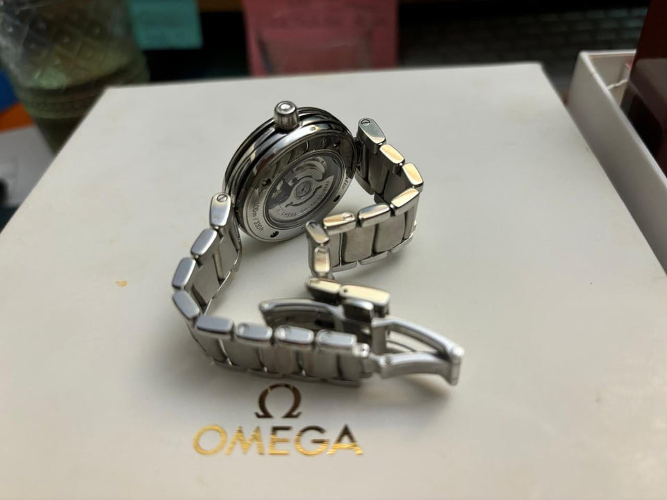 Omega De Ville Ladymatic Black face Special ed. 196 diamonds on bezel crown & dial