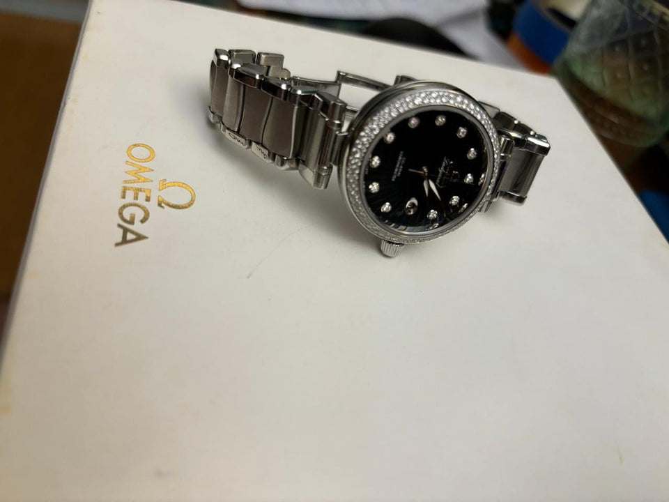 Omega De Ville Ladymatic Black face Special ed. 196 diamonds on bezel crown & dial