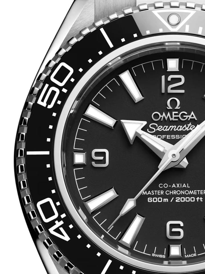 Omega Seamaster Planet Ocean600m Blk dial 42mm 217.30.42.21.01.001 Bracelet