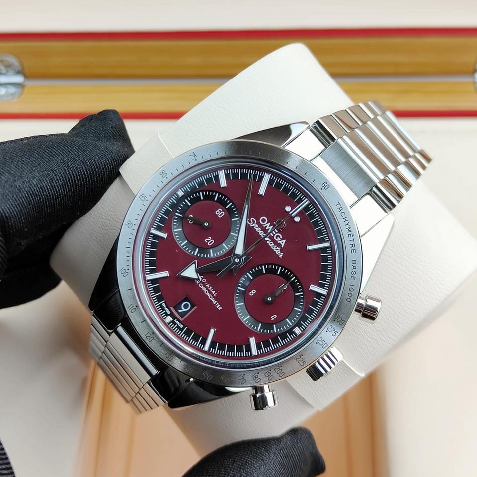 Omega Speedmaster '57 Master Chronometer metal observatory watch 332.10.41.51.11.001