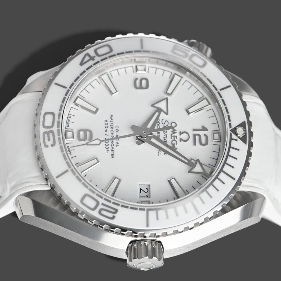 Omega Seamaster Planet Ocean Steel / 39.5 mm / Box&Papers / 215.33.40.20.04.001