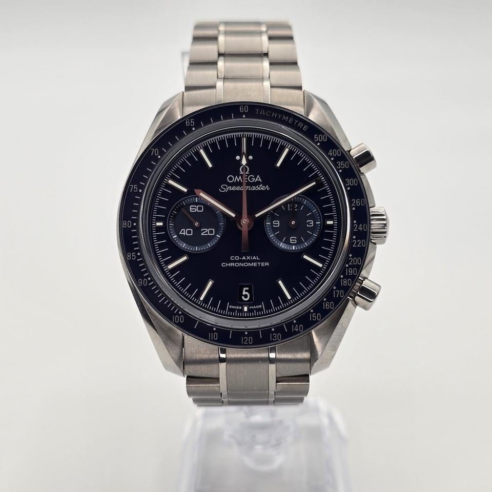 Omega Speedmaster Moonwatch Chronograph Co-axial OMEGA Titanium Speedmaster 311.90.44.51.03.001 Blue Dial