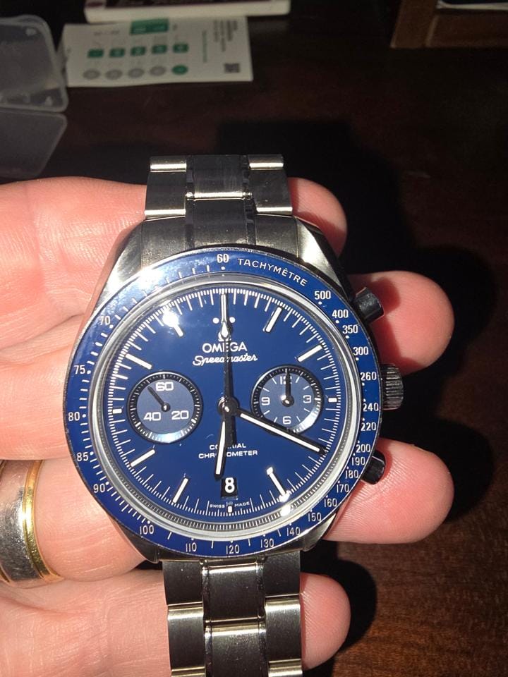 Omega Speedmaster Moonwatch Chronograph Co-axial OMEGA Titanium Speedmaster 311.90.44.51.03.001 Blue Dial