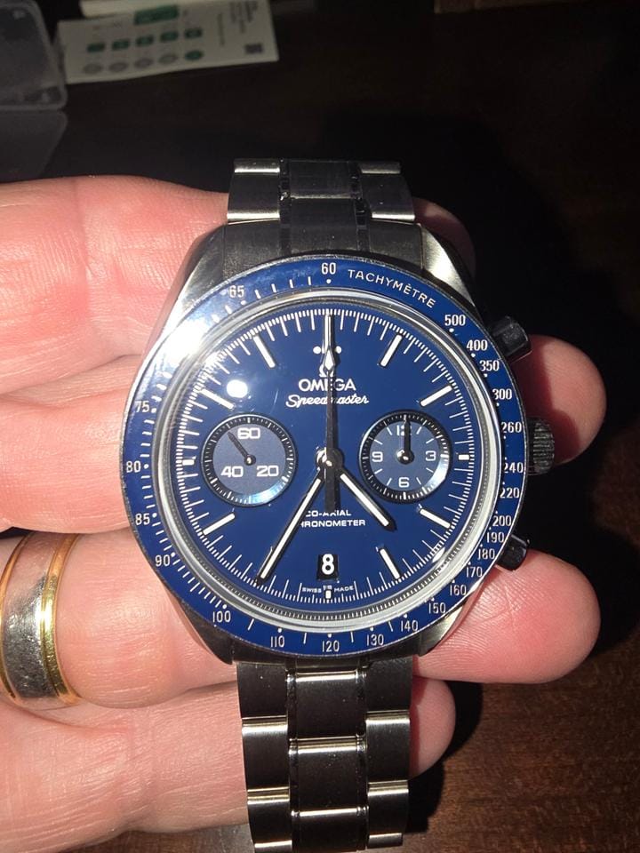 Omega Speedmaster Moonwatch Chronograph Co-axial OMEGA Titanium Speedmaster 311.90.44.51.03.001 Blue Dial