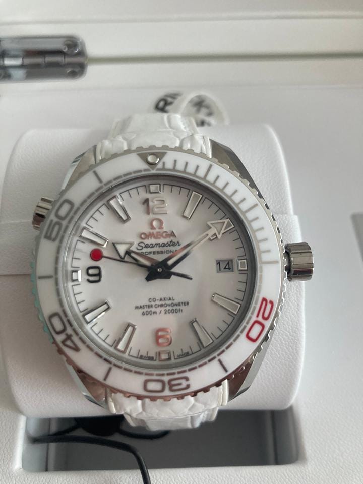 Omega Seamaster Planet Ocean600 M "Tokyo 2020" Limited Edition Ungetragen neu verklebt limitiert 2020 Stück