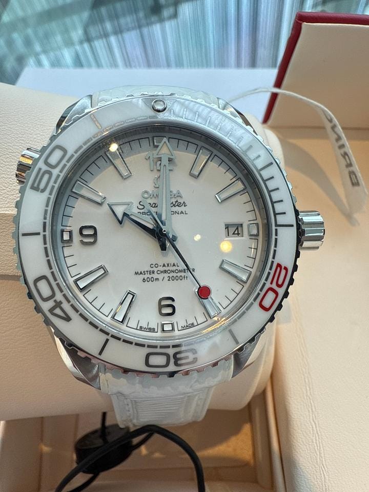 Omega Seamaster Planet Ocean600 M "Tokyo 2020" Limited Edition Ungetragen neu verklebt limitiert 2020 Stück