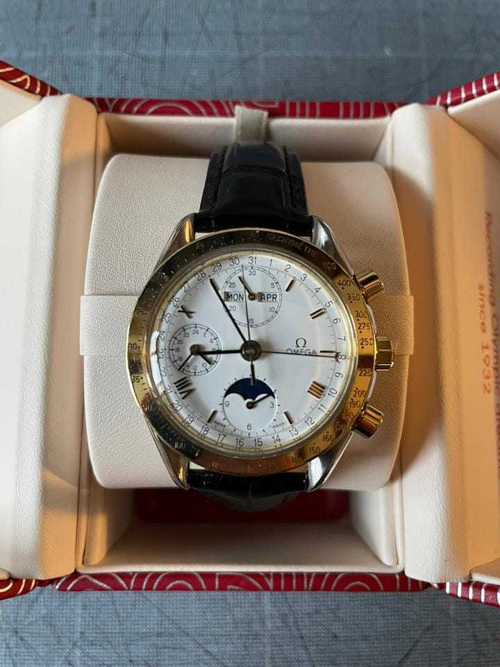 Omega Speedmaster Moonphase Unused & Warranty - DA175.0034