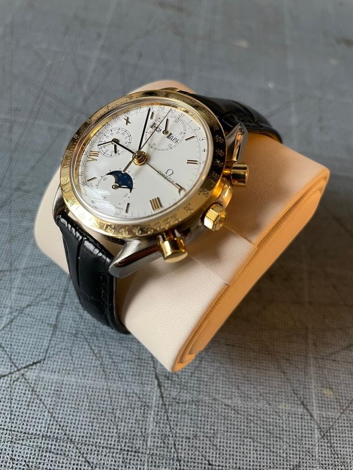 Omega Speedmaster Moonphase Unused & Warranty - DA175.0034