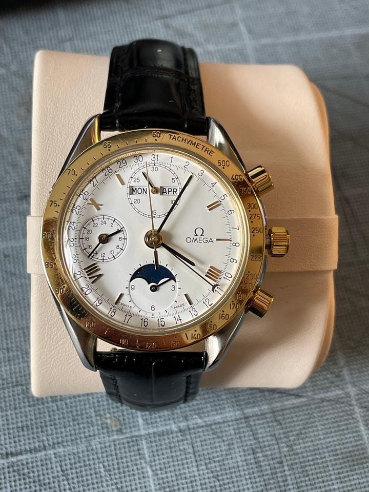 Omega Speedmaster Moonphase Unused & Warranty - DA175.0034