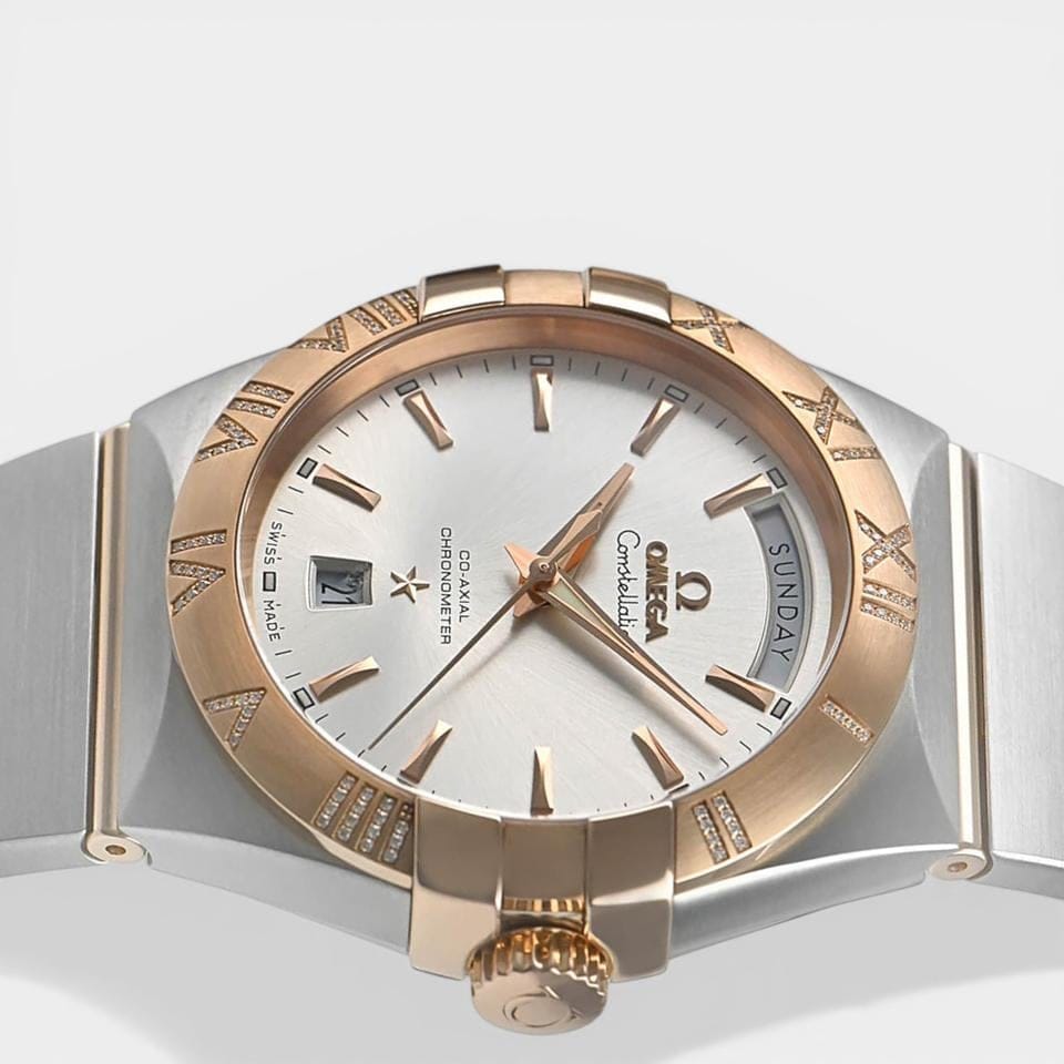 Omega Constellation Day-Date Steel&Red gold / 38 mm / Box&Papers / 123.25.38.22.02.001